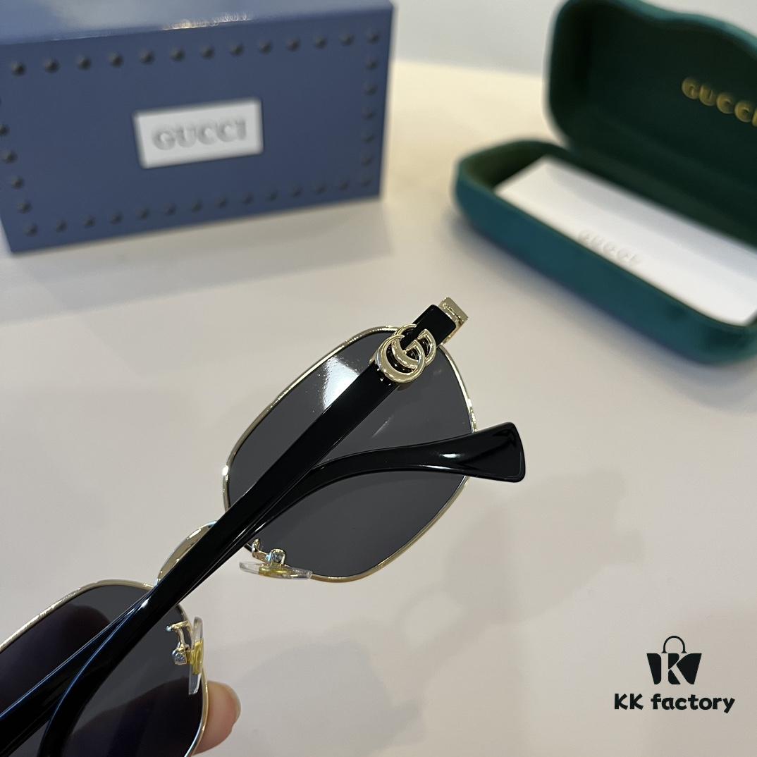 Gucci New Heavyweight Women's Sunglasses with Large Frame and 3D Design for Flattering Facial Contour