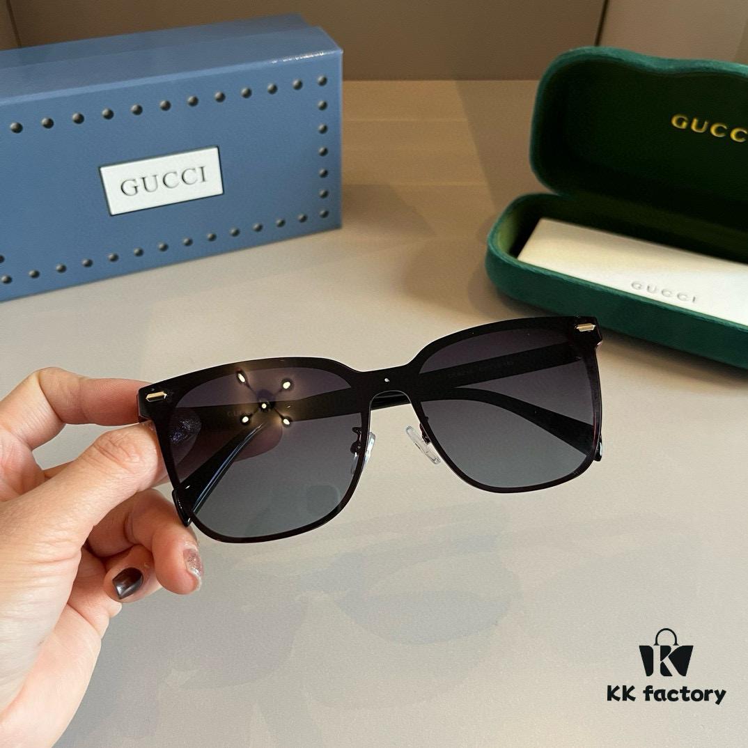 Gucci 2025 Official Spring Collection New Arrival Oversized Sunglasses, Popular Polarized Clear Sunglasses Loved by Many Celebrities