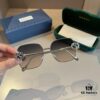 Gucci Unisex Sunglasses, Fashionable European and American Style Oversized Sun Protection Eyewear, High-Definition UV-Protective Shades for Universal Face Compatibility