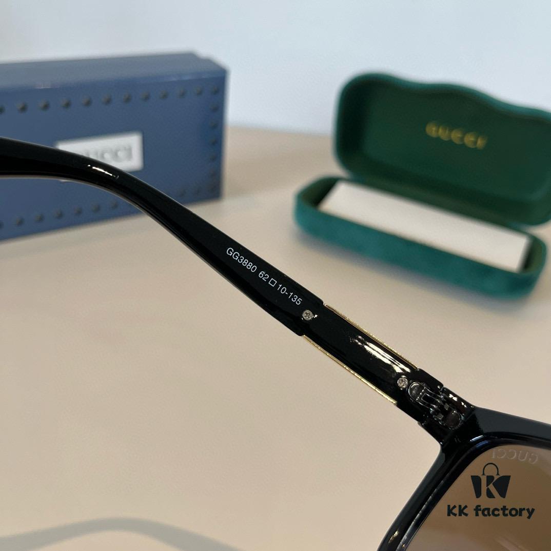 Gucci New Heavyweight Women's Sunglasses, Large Frame, 3D Fit, Flattering Face Shape, Retro and Stylish