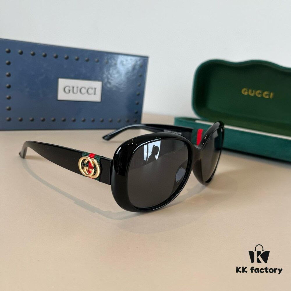 Gucci New Heavyweight Women's Sunglasses, Large Frame, 3D Fit, Flattering Facial Contour, Retro and Elegant