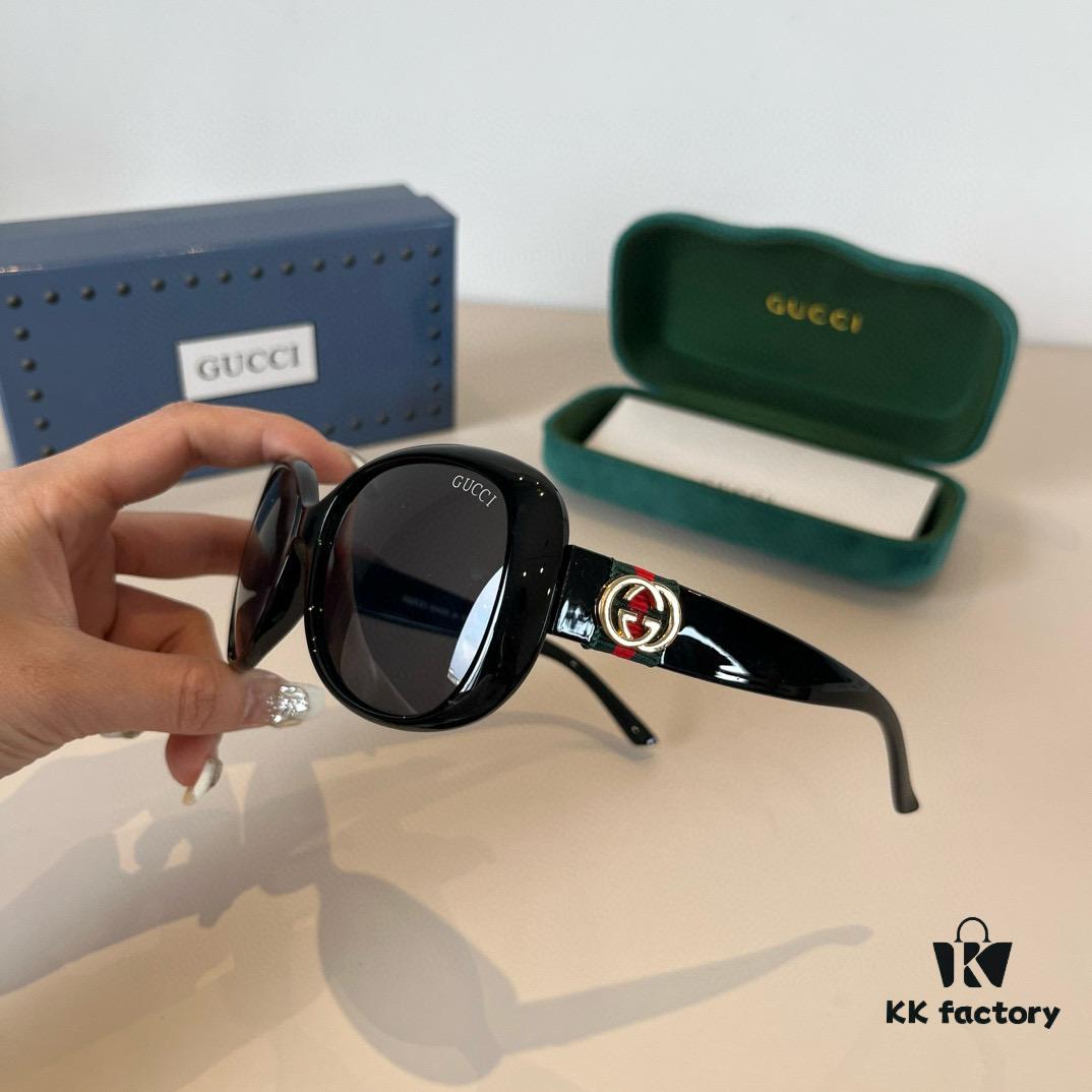 Gucci New Heavyweight Women's Sunglasses, Large Frame, 3D Fit, Flattering Facial Contour, Retro and Elegant