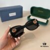 Gucci New Heavyweight Women's Sunglasses, Large Frame, 3D Fit, Flattering Facial Contour, Retro and Elegant