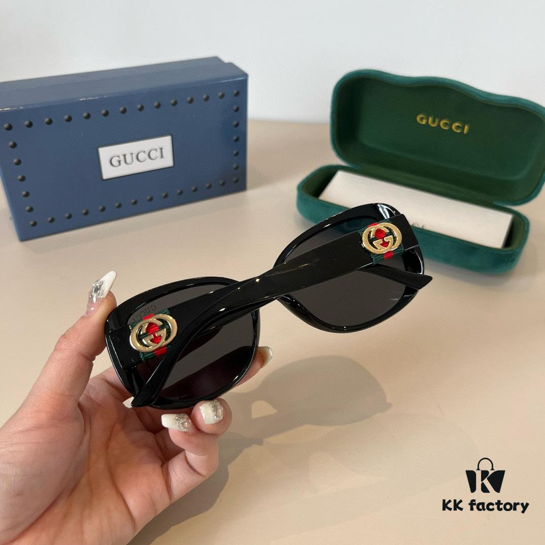 Gucci New Heavyweight Women's Sunglasses, Large Frame, 3D Fit, Flattering Facial Contour, Retro and Elegant