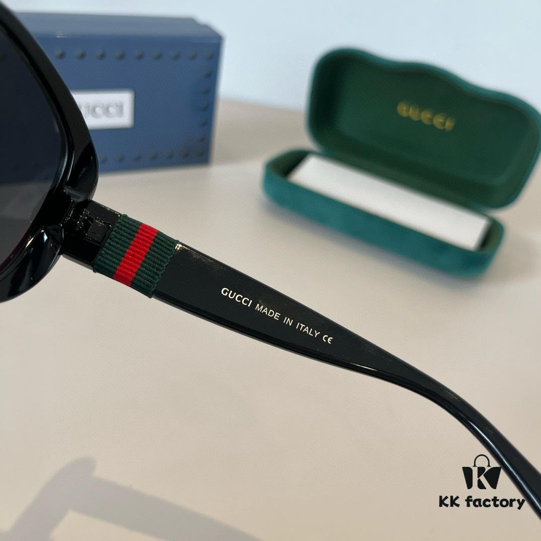 Gucci New Heavyweight Women's Sunglasses, Large Frame, 3D Fit, Flattering Facial Contour, Retro and Elegant