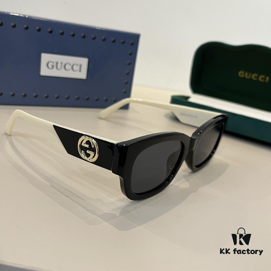 Gucci Heavyweight New Arrival Women's Sunglasses, Large Frame with 3D Design for Flattering Facial Contour, Retro and Elegant