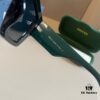 Gucci Classic GG Sunglasses 🕶️ Eyewear
