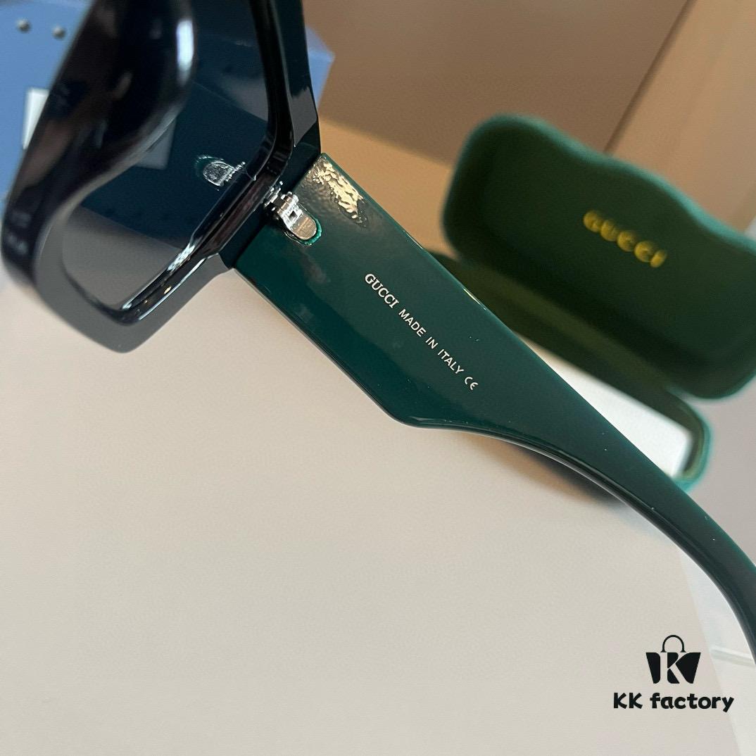 Gucci Classic GG Sunglasses 🕶️ Eyewear