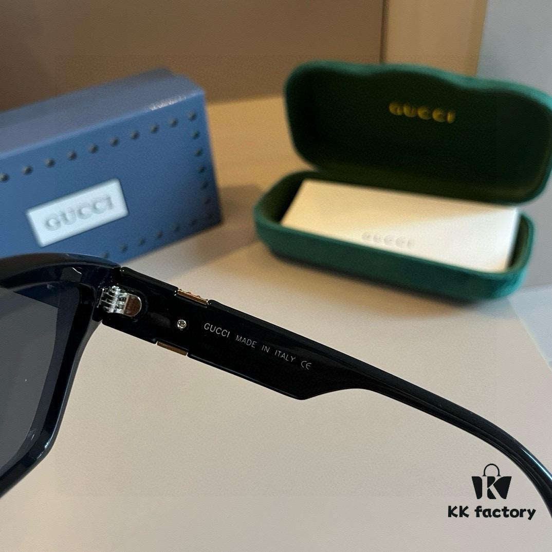 Gucci Women's Oversized 3D Frame Sunglasses, Heavyweight New Arrival, Retro and Stylish