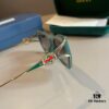 Gucci Women's Sunglasses 🕶️, Stylish Sun Protection Eyewear for Travel and Driving