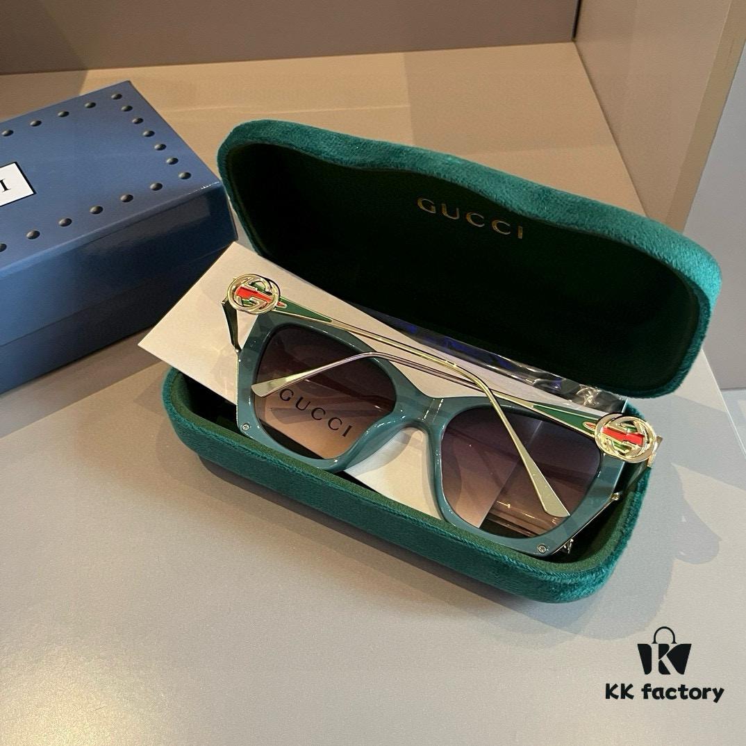 Gucci Women's Sunglasses 🕶️, Stylish Sun Protection Eyewear for Travel and Driving
