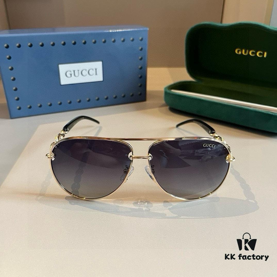 Gucci Heavyweight New Arrival Women's Sunglasses, Large Frame 3D Design for Face Contour Enhancement, Retro and Elegant