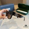 Gucci Heavyweight New Arrival Women's Sunglasses, Large Frame 3D Design to Complement Facial Features, Retro and Elegant