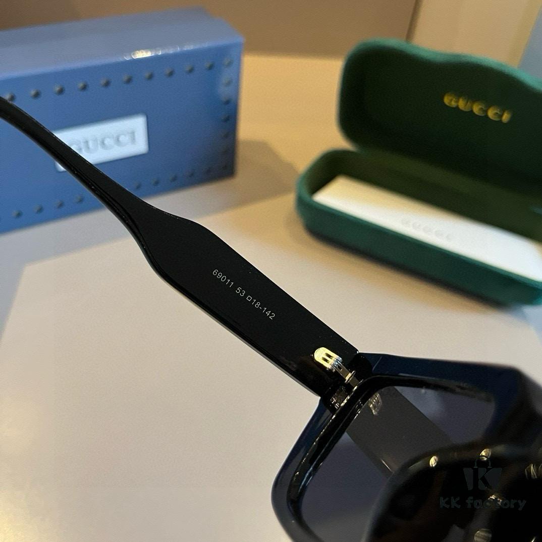Gucci Heavyweight New Arrival Sunglasses, Three-Dimensional Design to Flatter Facial Features, Retro and Elegant