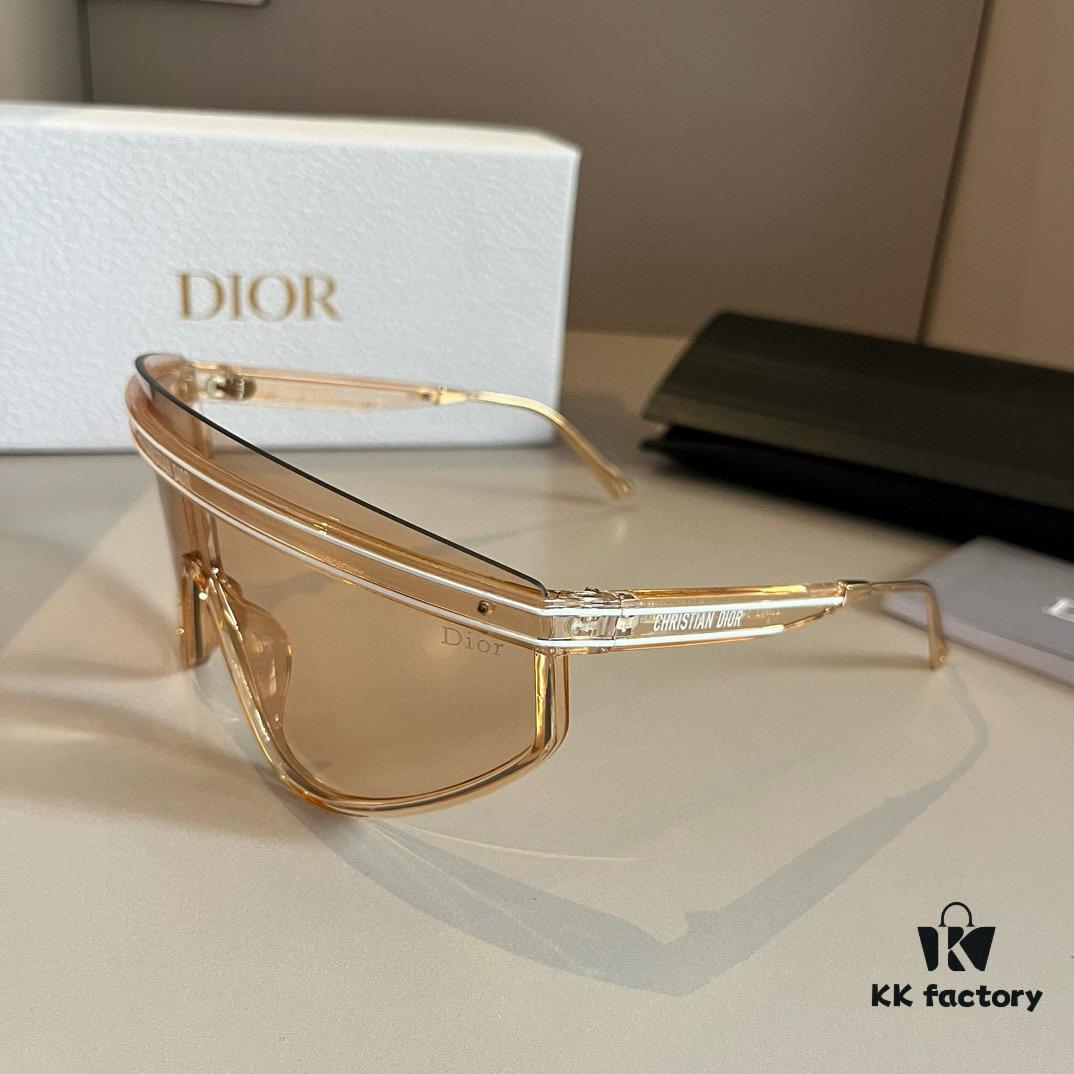 DIOR DiorClub M2 Sunglasses, Same Style Worn by Liu Yuxin and Yang Caiyu
