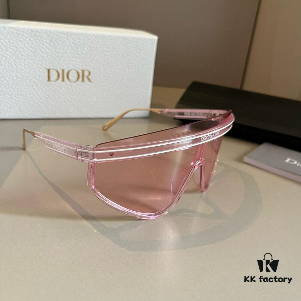 DIOR DiorClub M2 Sunglasses, Same Style Worn by Liu Yuxin and Yang Caiyu