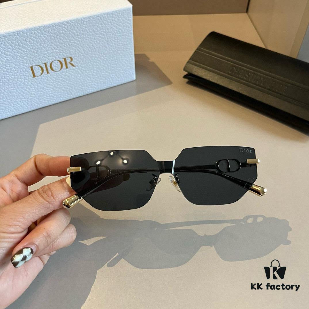 Dior Sunglasses, The Perfect Fit Sunglasses You Want to Weld on Your Face