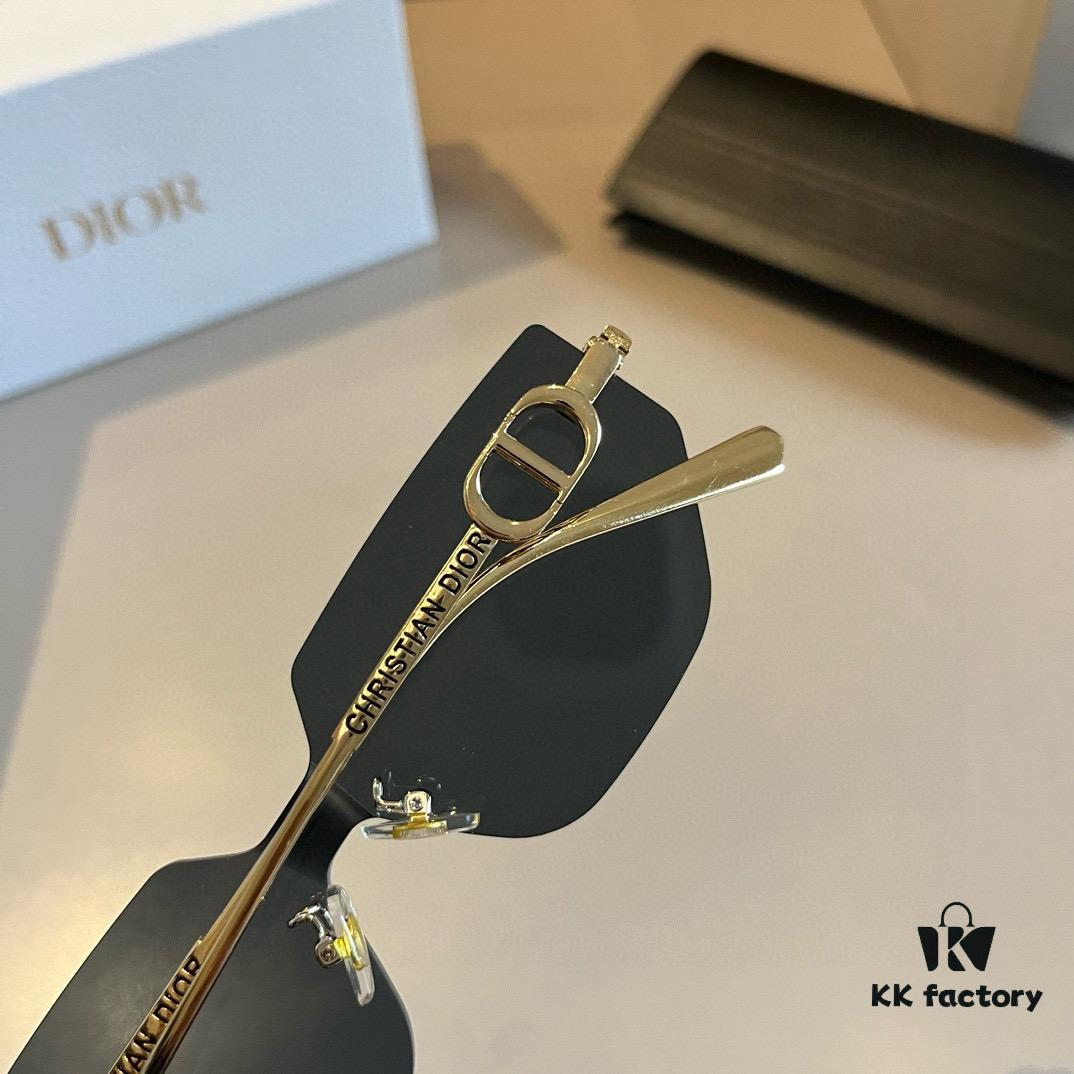Dior Sunglasses, The Perfect Fit Sunglasses You Want to Weld on Your Face