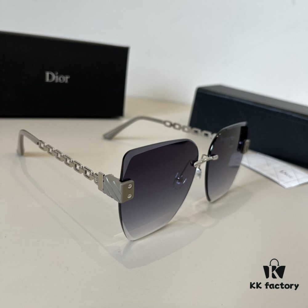 Dior Sunglasses, The Perfect Fit Sunglasses You Want to Weld on Your Face