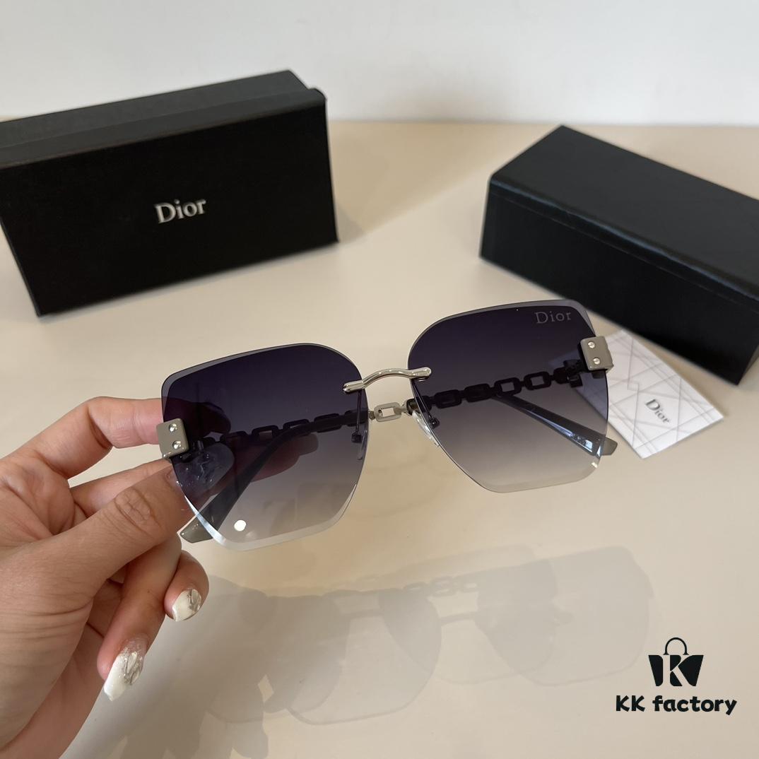Dior Sunglasses, The Perfect Fit Sunglasses You Want to Weld on Your Face