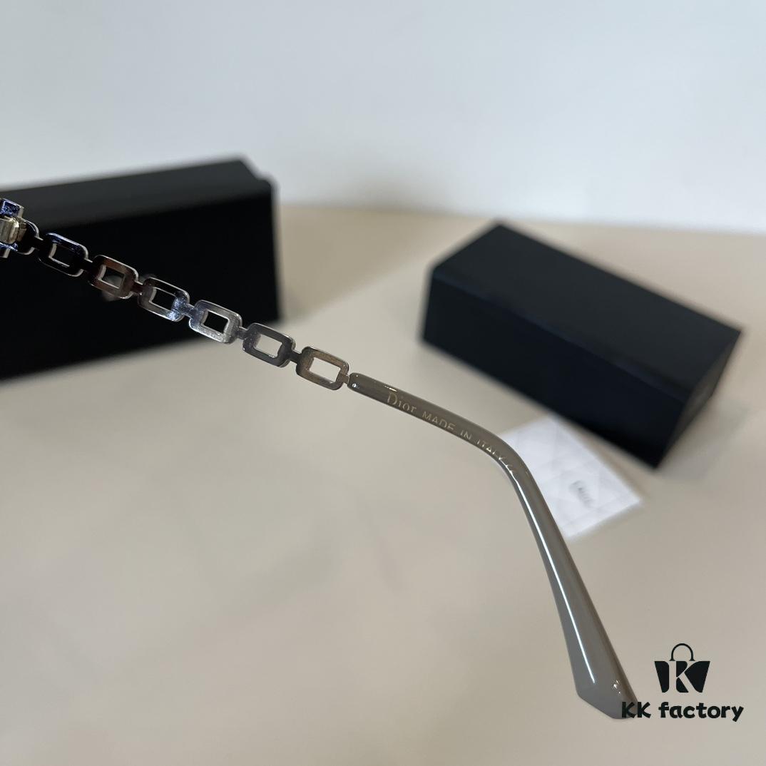 Dior Sunglasses, The Perfect Fit Sunglasses You Want to Weld on Your Face