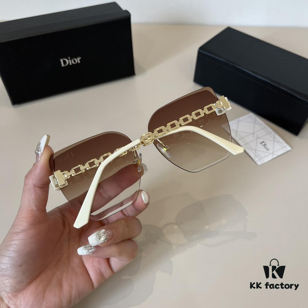 Dior Sunglasses, The Perfect Fit You Want to Weld on Your Face