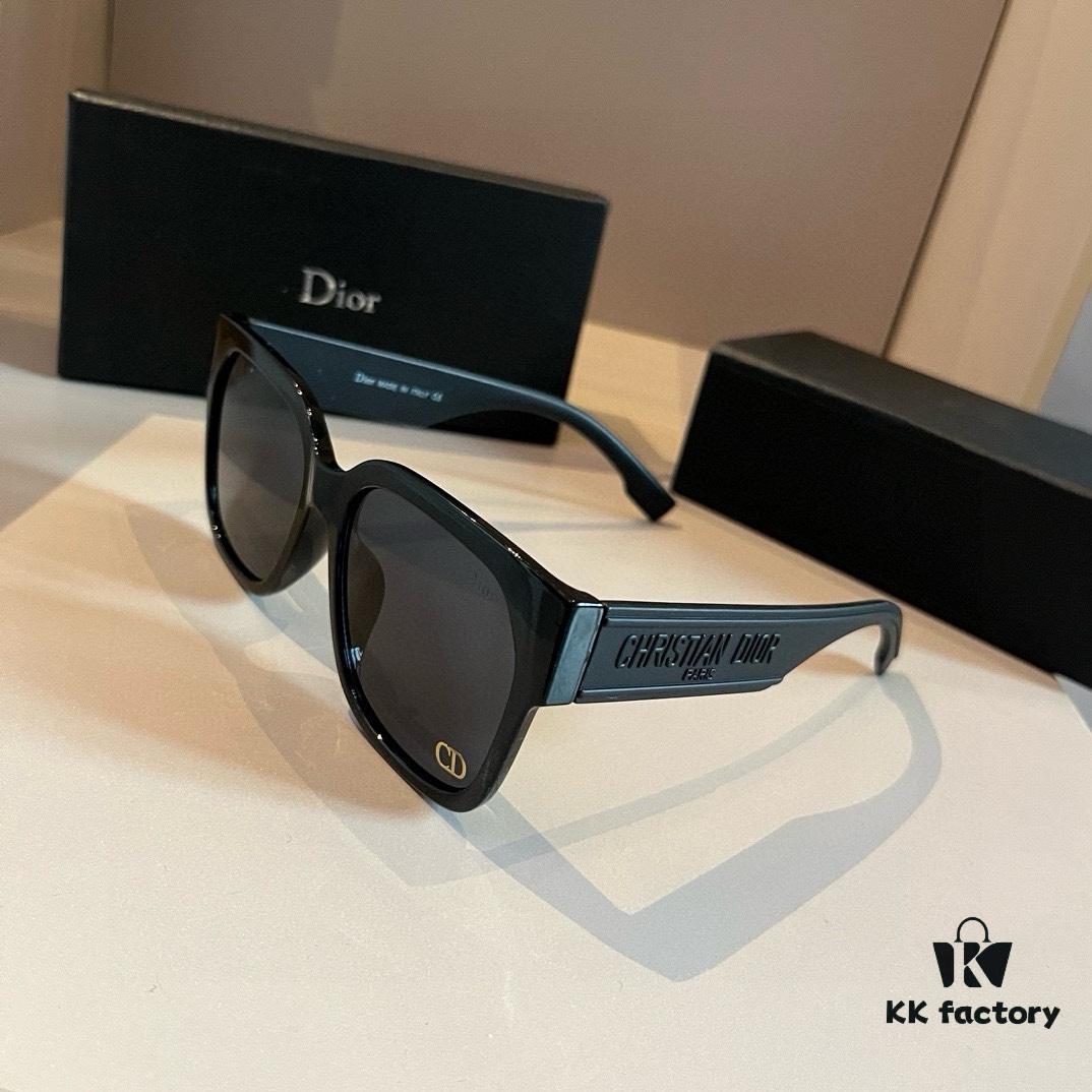 Dior DIOR So Sweet and Cool √ Instant Icon! Perfect for Vacation!