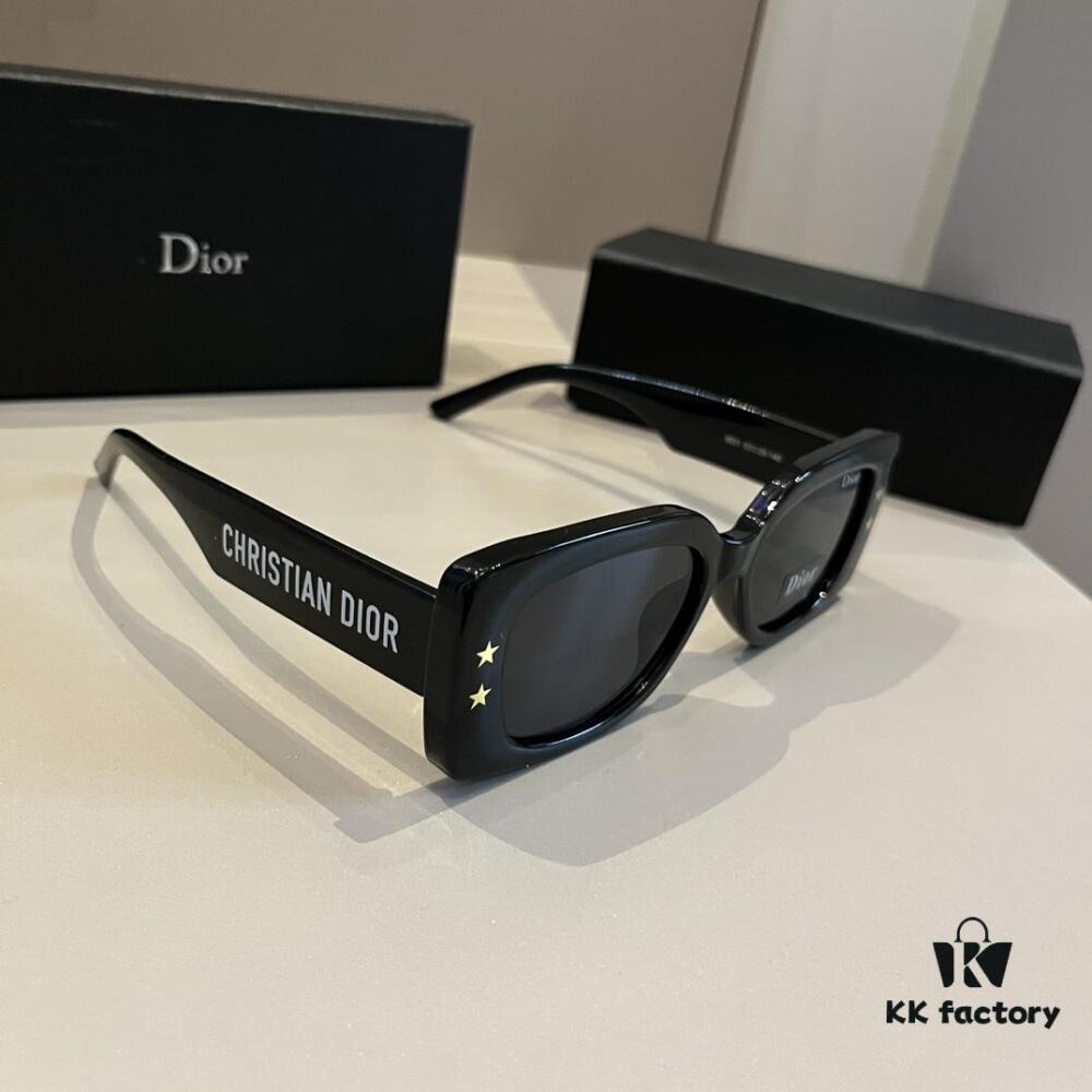 Sunglasses Alert! DIOR Dior Pacific S1U in Stylish Rectangular Frame with Blue-White Color Blocking and Star Motif