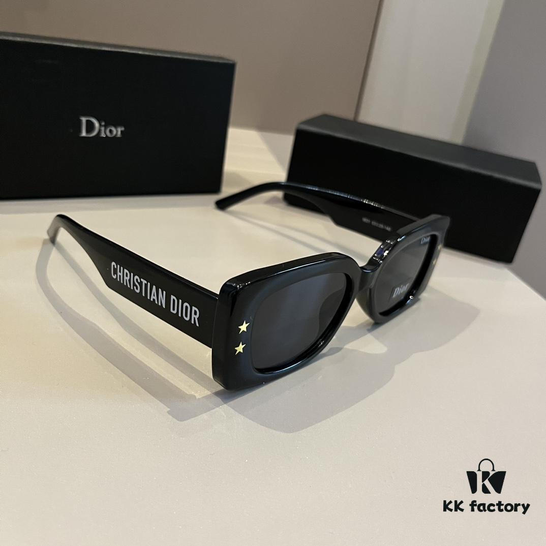 Sunglasses Alert! DIOR Dior Pacific S1U in Stylish Rectangular Frame with Blue-White Color Blocking and Star Motif