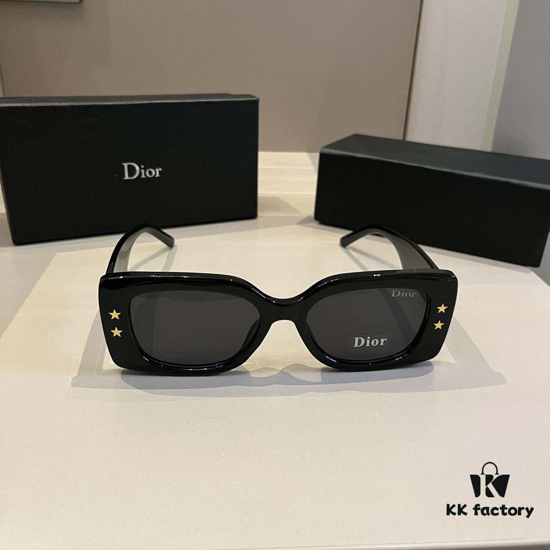 Sunglasses Alert! DIOR Dior Pacific S1U in Stylish Rectangular Frame with Blue-White Color Blocking and Star Motif