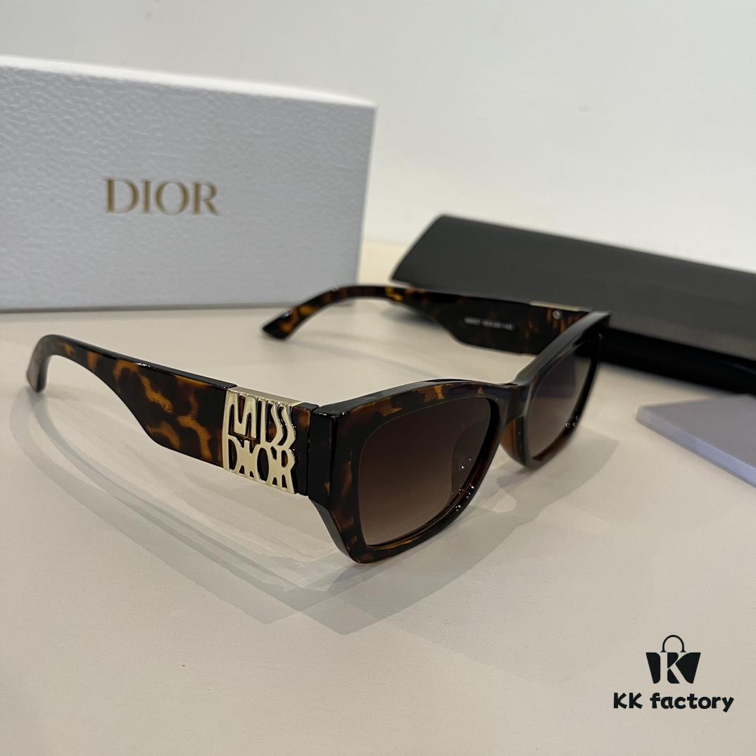 Dior Women's Sunglasses, Highly Dimensional Design, High-Definition Lenses, Novel Style, Premium Quality, Versatile and Minimalist