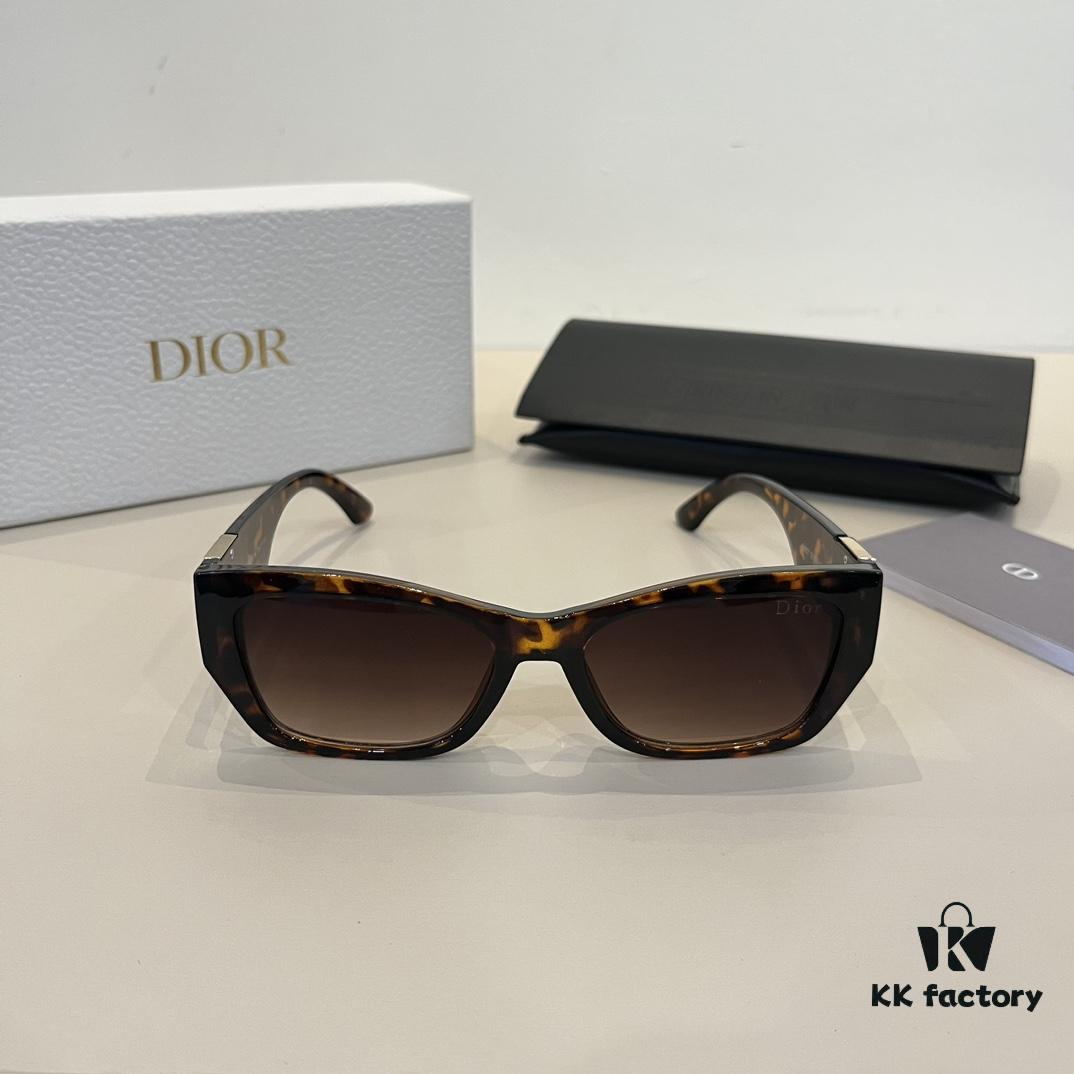 Dior Women's Sunglasses, Highly Dimensional Design, High-Definition Lenses, Novel Style, Premium Quality, Versatile and Minimalist