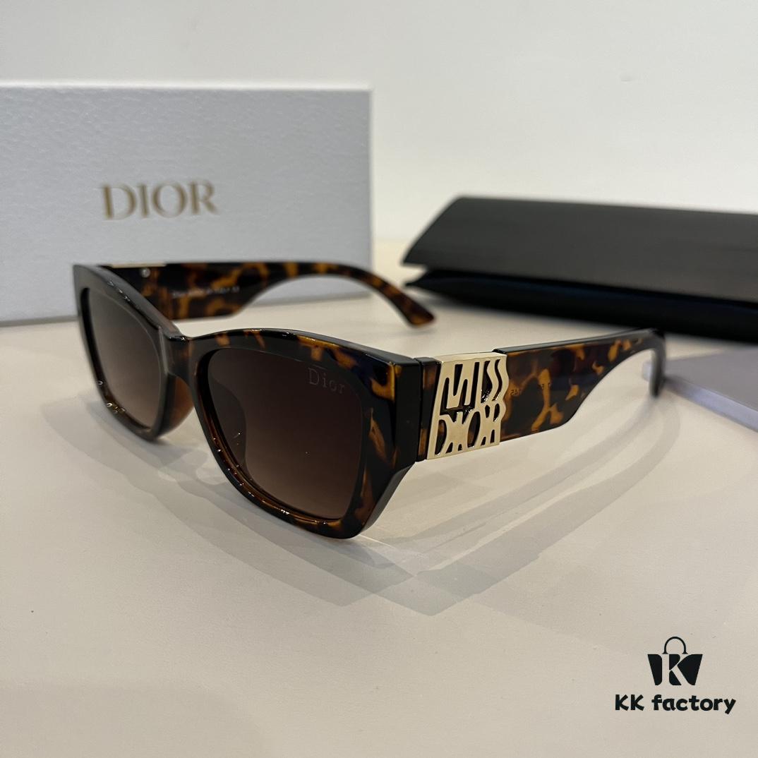 Dior Women's Sunglasses, Highly Dimensional Design, High-Definition Lenses, Novel Style, Premium Quality, Versatile and Minimalist