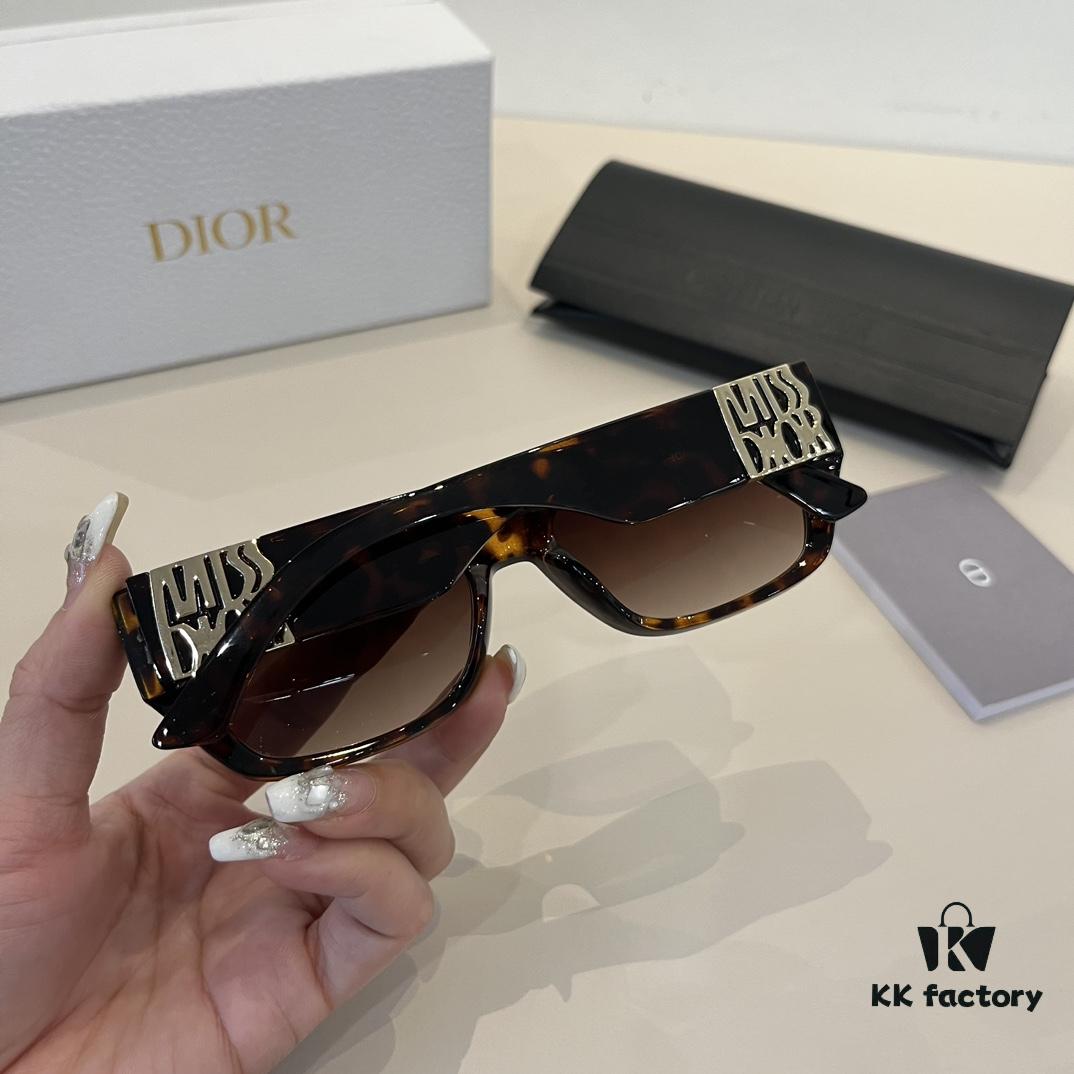 Dior Women's Sunglasses, Highly Dimensional Design, High-Definition Lenses, Novel Style, Premium Quality, Versatile and Minimalist