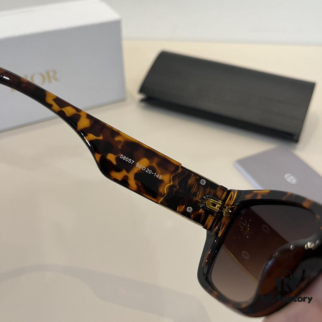 Dior Women's Sunglasses, Highly Dimensional Design, High-Definition Lenses, Novel Style, Premium Quality, Versatile and Minimalist