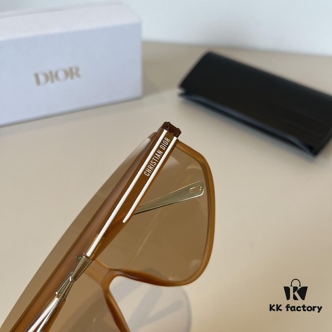 DIOR DiorClub M2U Sunglasses, Same Style Worn by Liu Yuxin and Yang Caiyu