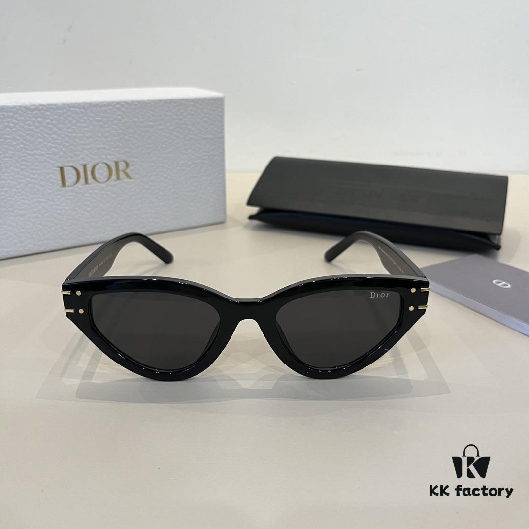 Dior Cat-Eye Sunglasses, Blogger's Same Style Dior Shades