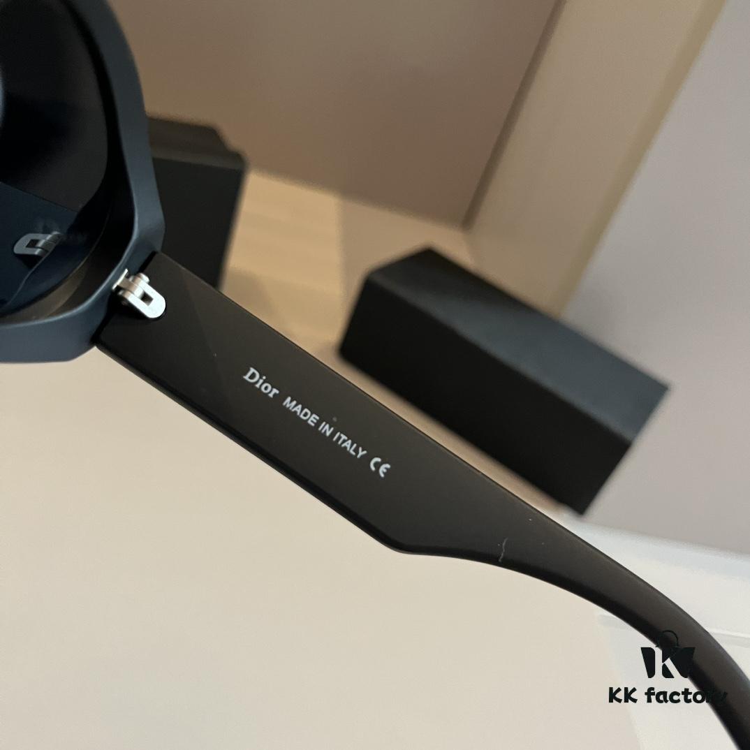 Dior Cat-Eye Sunglasses, Influencer Style Dior Sunglasses