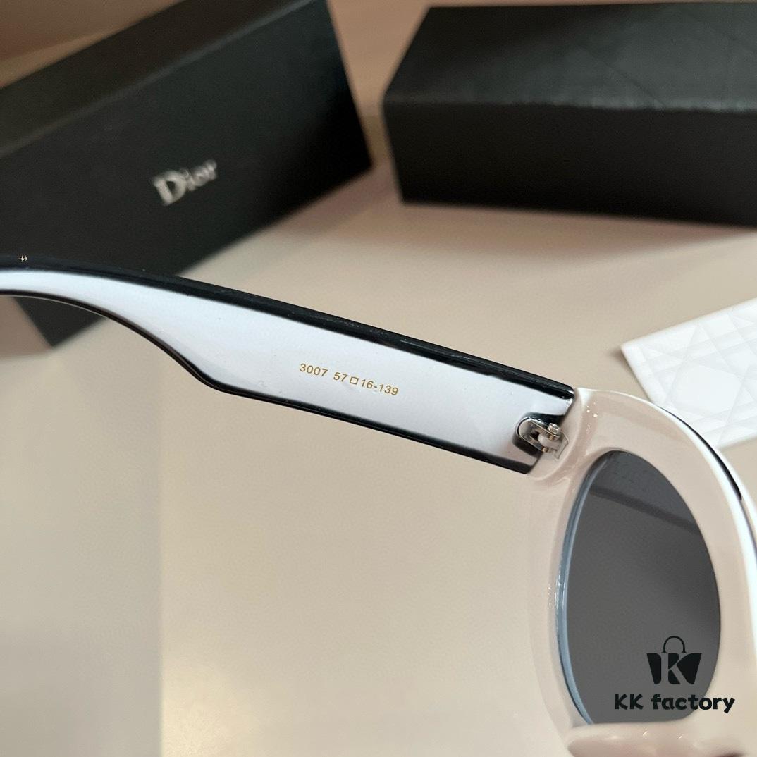 Dior Cat-Eye Sunglasses, Influencer's Style Dior Sunglasses