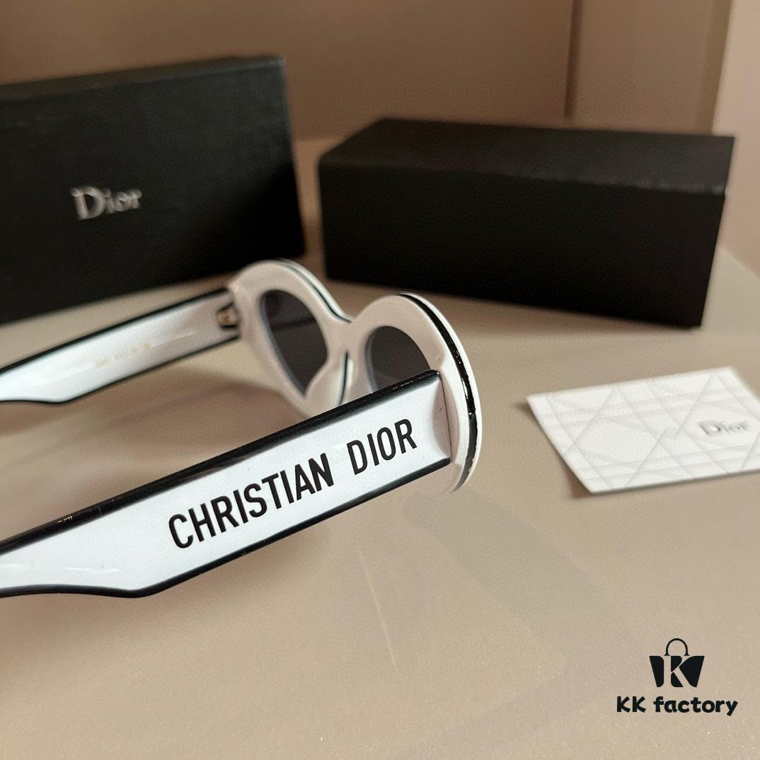 Dior Cat-Eye Sunglasses, Influencer Style Dior Sunglasses