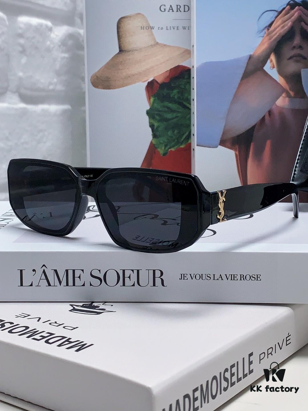 YSL / Saint Laurent Women's Cat-Eye Fashion Sports Blue Light Blocking Sunglasses