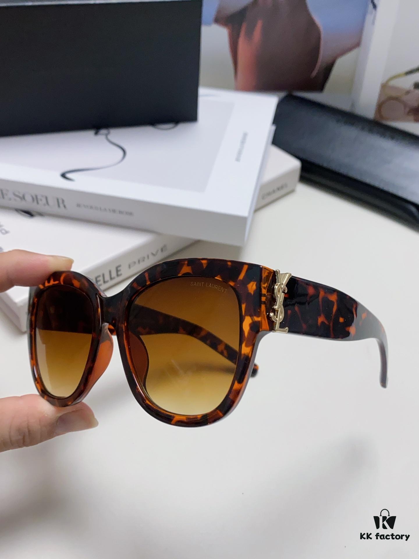 YSL Saint Laurent Unmissable Item, Faithful to Original Color, Visible Quality Difference, SL M95 Eyeglasses Sunglasses