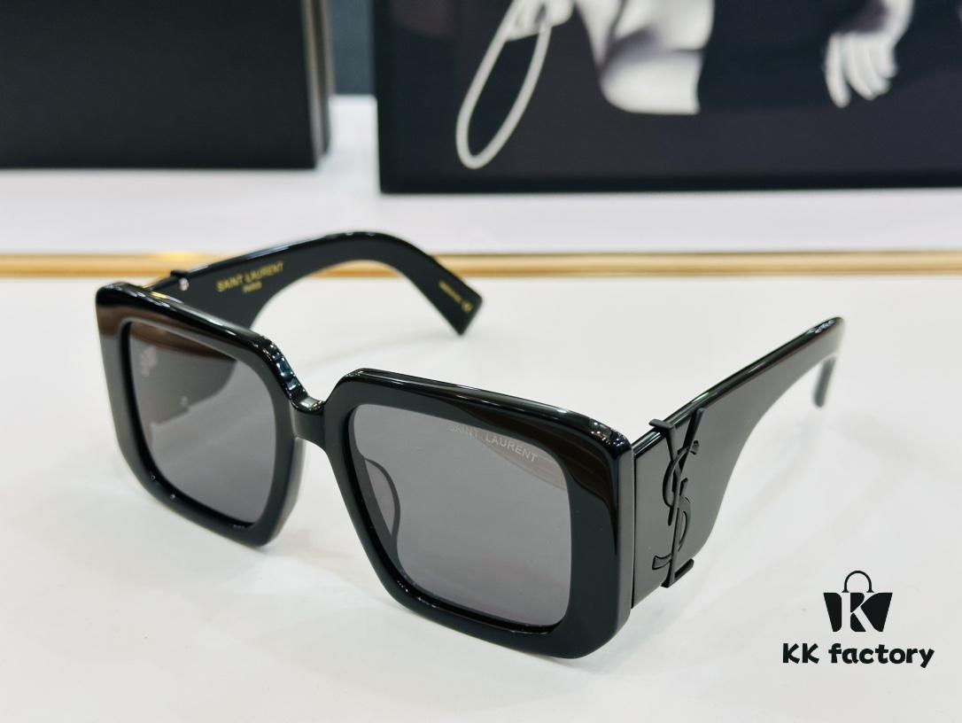 Influencer Hit Yves Saint Laurent 💫 SL M120 💫 Size: 53-19-140 Acetate Frame Design Playful and Sweet with Excellent Quality Sunglasses