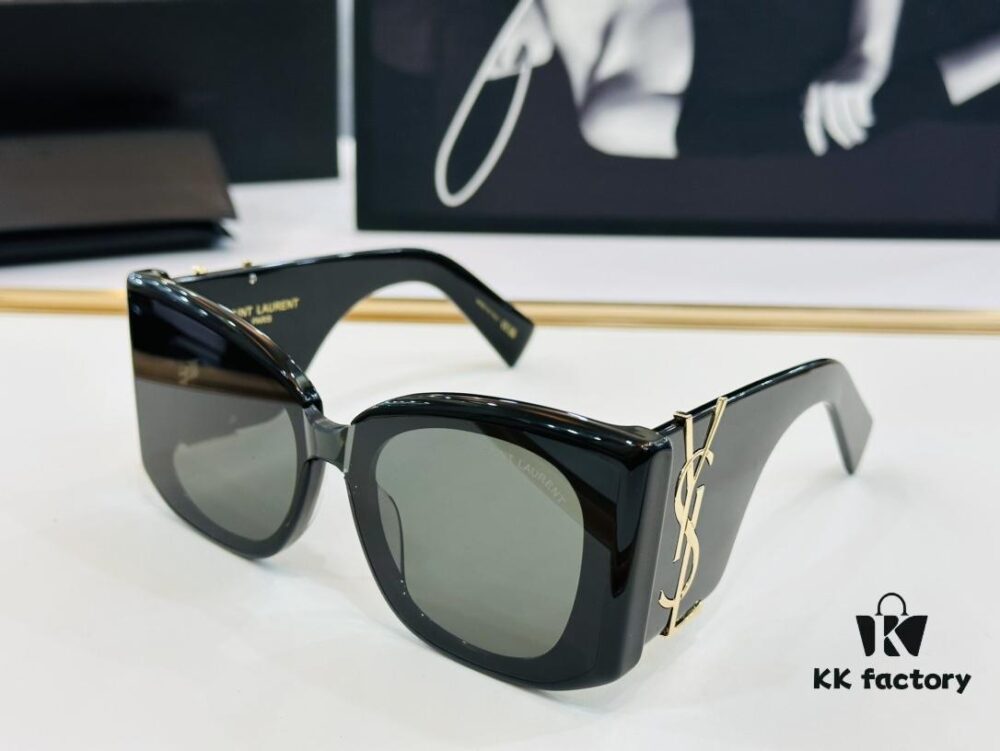 Influencer Popular YSL 💫 SL M241 💫 Size: 53-21-142 Acetate Frame Design XL Playful and Sweet Style, Excellent Quality Sunglasses Eyewear