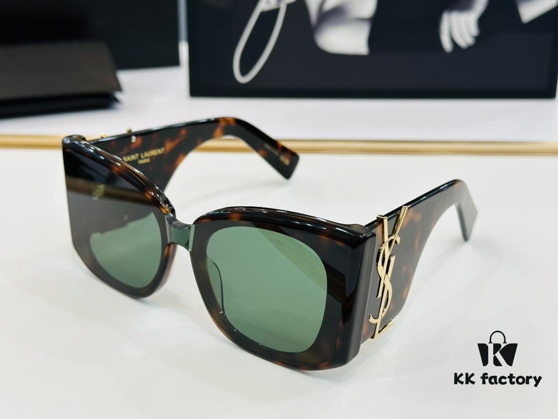 Influencer Popular YSL 💫 SL M241 💫 Size: 53-21-142 Acetate Frame Design XL Playful and Sweet Style, Excellent Quality Sunglasses Eyewear