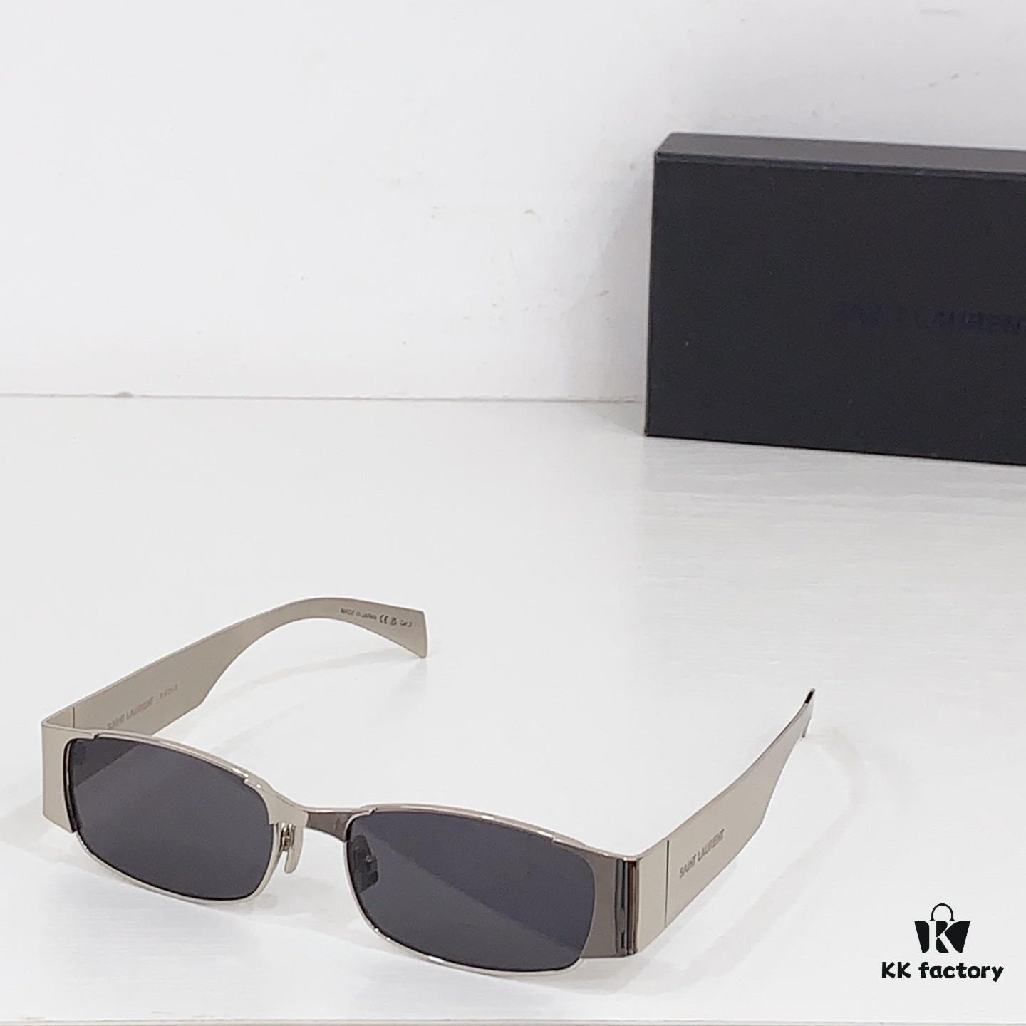 135 SAINT LAURENT SL738 Sunglasses