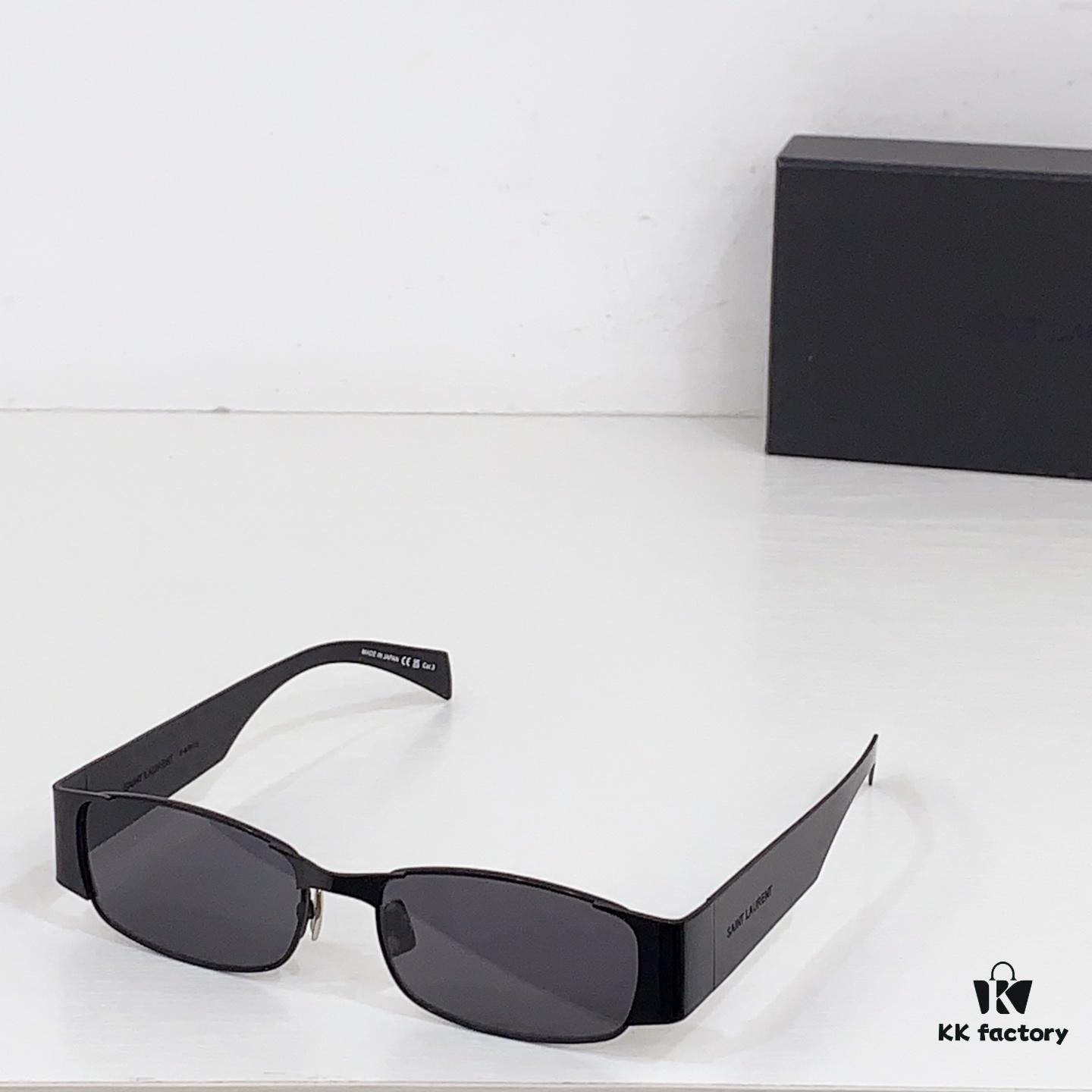 135 SAINT LAURENT SL738 Sunglasses