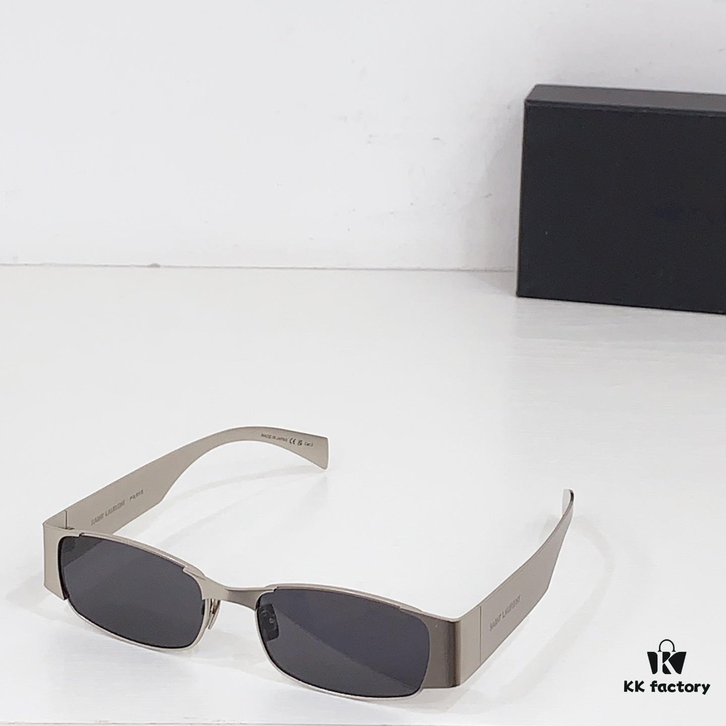 135 SAINT LAURENT SL738 Sunglasses