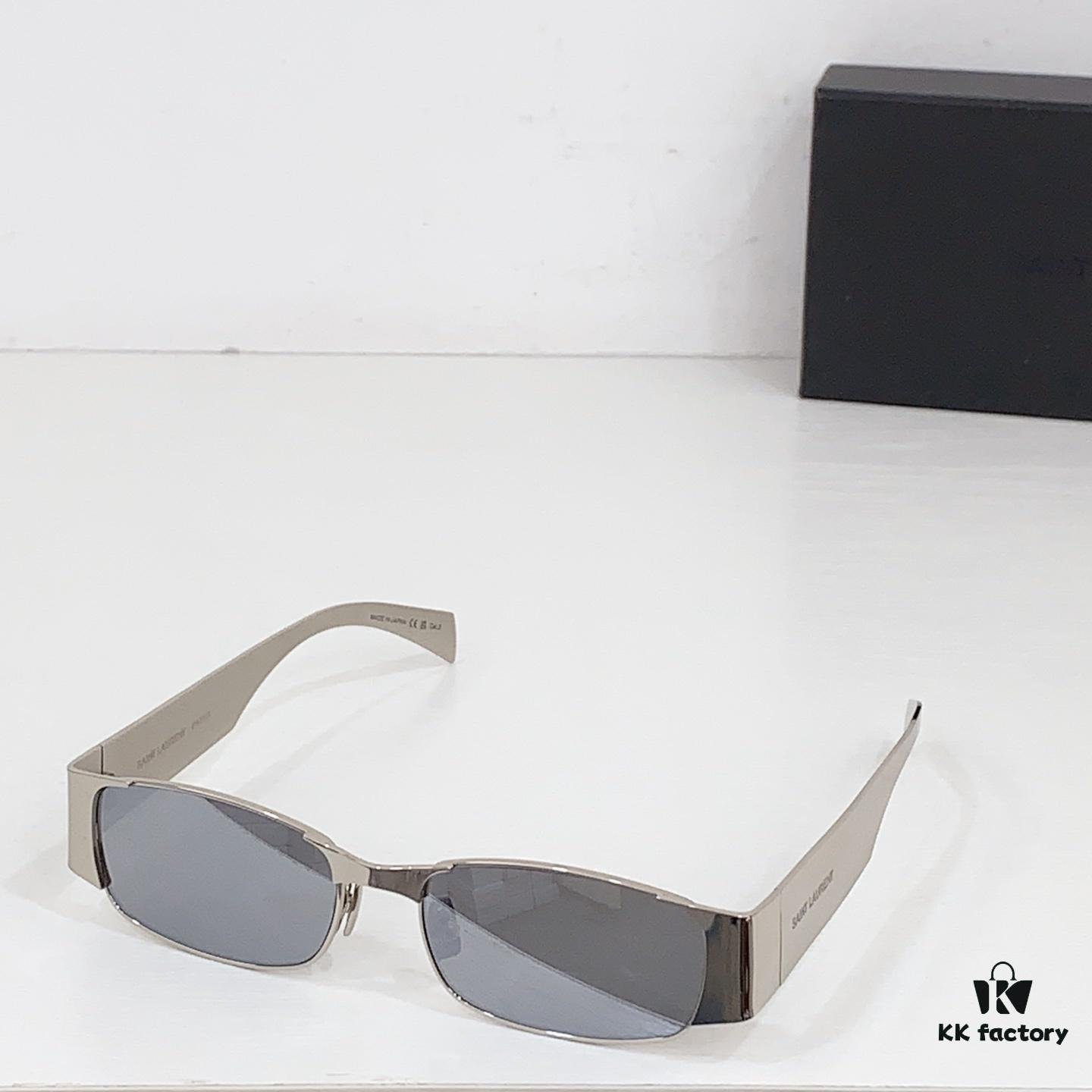 135 SAINT LAURENT SL738 Sunglasses