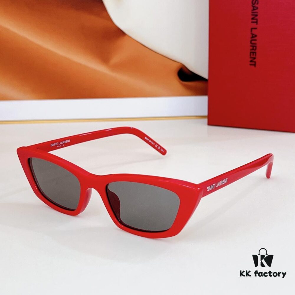 125 Saint Laurent MOD: SL277 Size: 52 □ 18-145